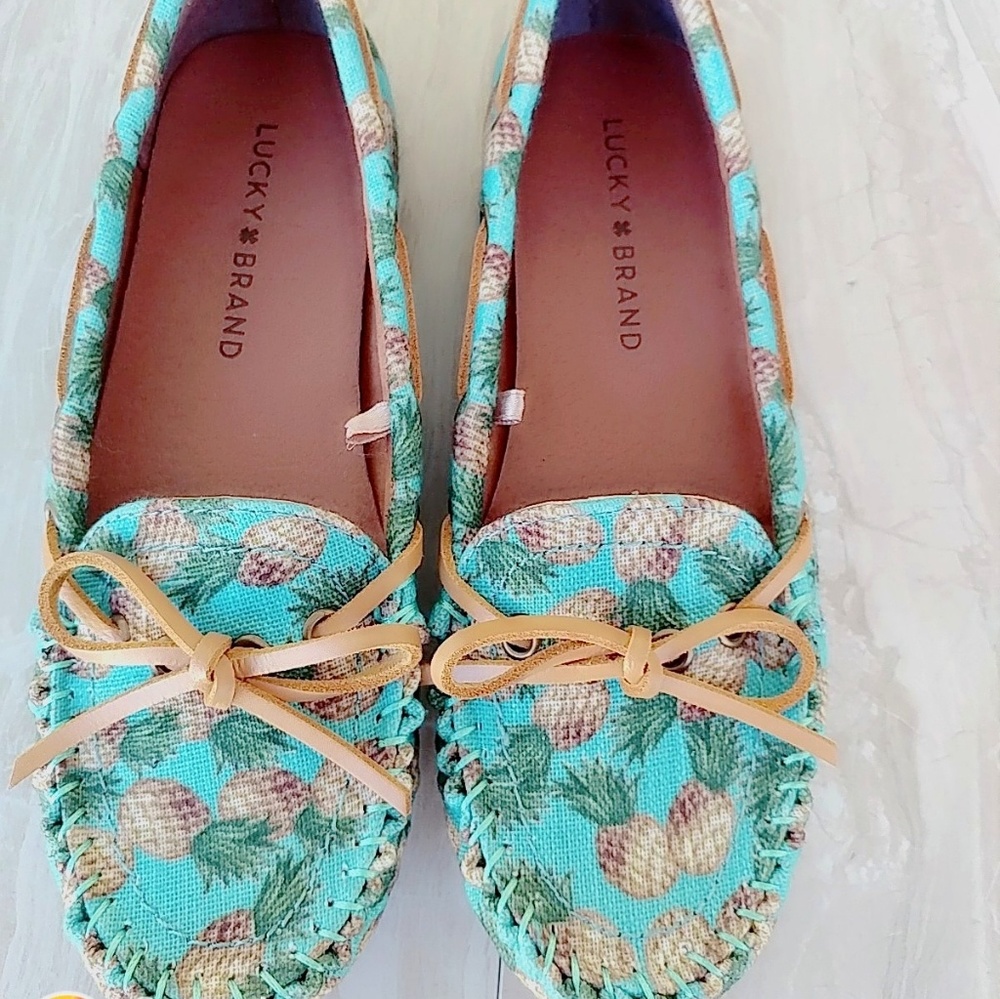 LUCKY BRAND LOAFERS FLAT SHOES PINEAPPLE